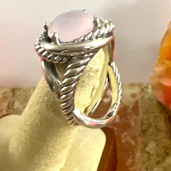 DY Infinity Rose Quartz Ring - Picture 7 of 11